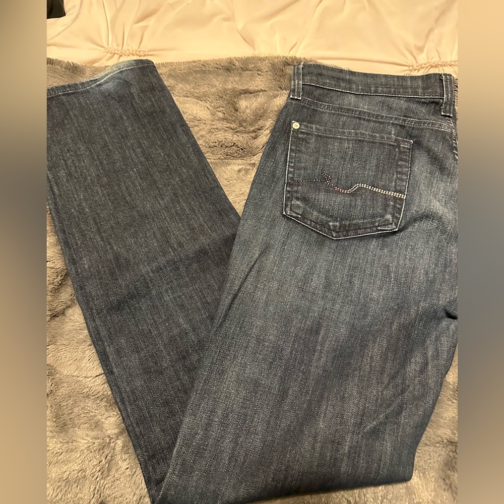 7 for all mankind size 30 with Swarovski crystal detail on back pocket